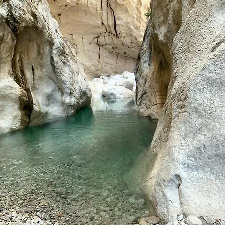 Casa Sidore&olga Affitti Brevi بيت ضيافة Urzulei