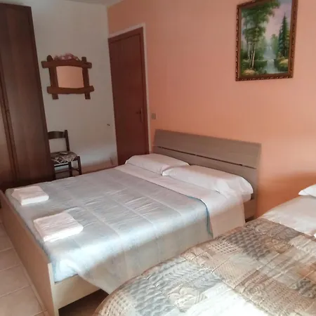 Casa Sidore&olga Affitti Brevi בית הארחה *